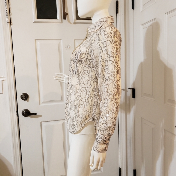 By Anthropologie Size XS Snakeskin Print Sequins Button-Up Blouse - Picture 5 of 11